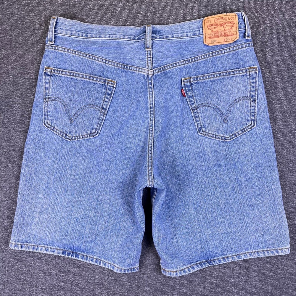 Levis 550 Shorts Mens 36 Relaxed Fit Blue Denim Jean Med Wash Bermuda Casual Dad - Picture 7 of 11